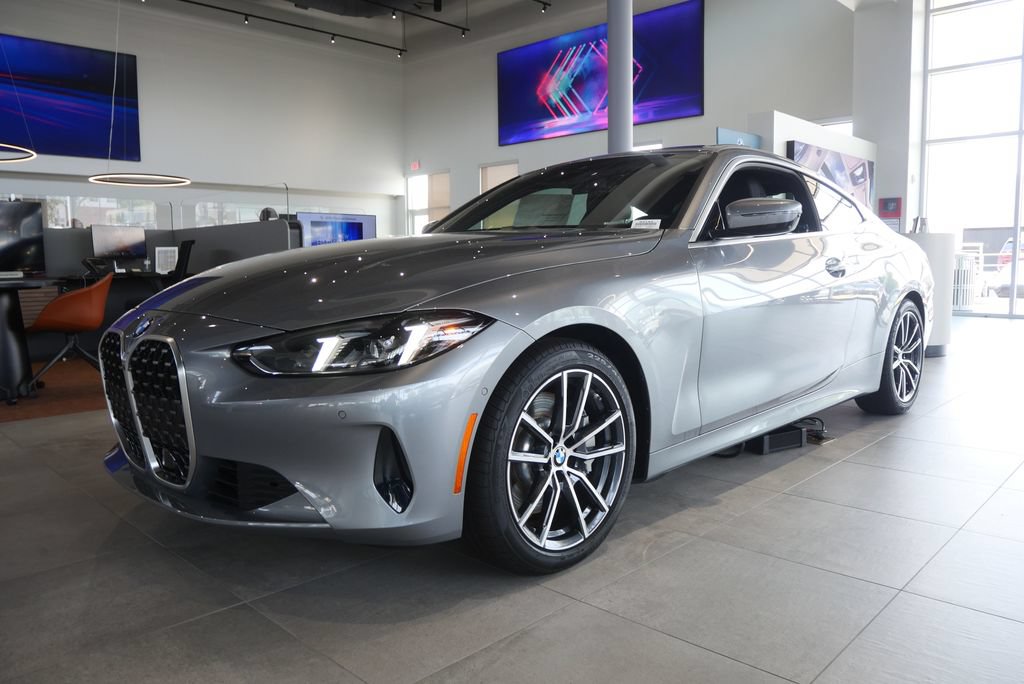 Used 2026 BMW 430i Coupe w/ Parking Assistance Package RWD image 7