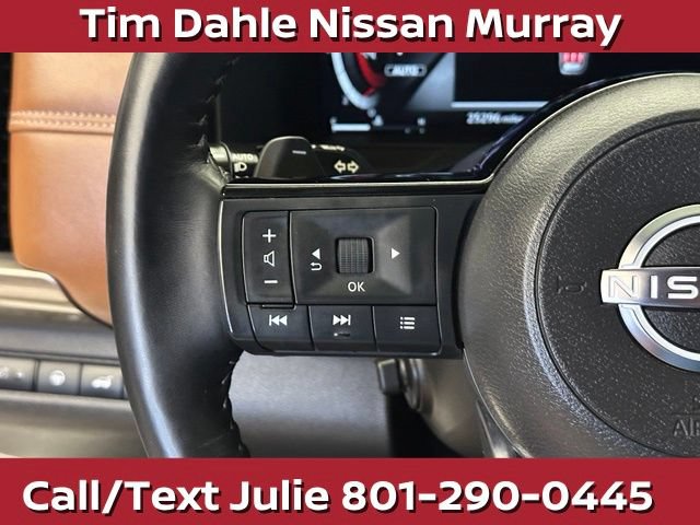 Used 2024 Nissan Pathfinder Platinum AWD/4WD image 23