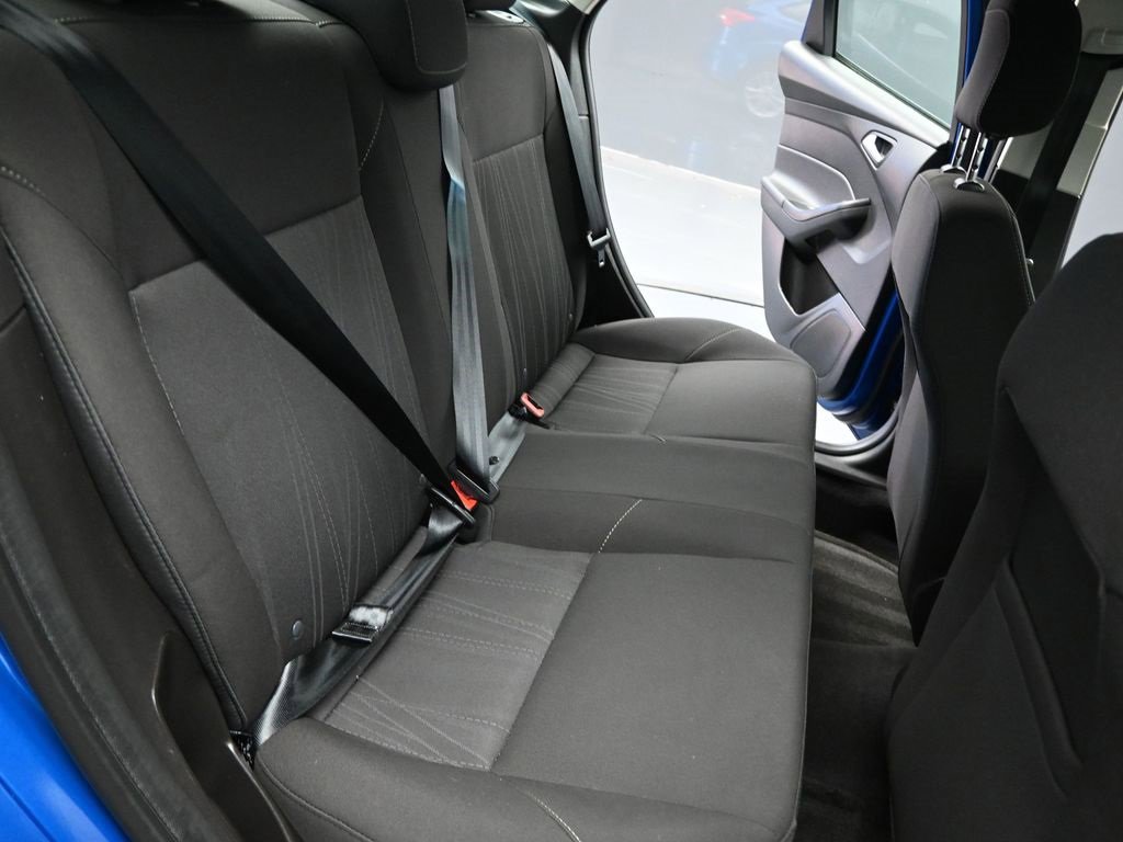 Used 2018 Ford Focus SE image 24