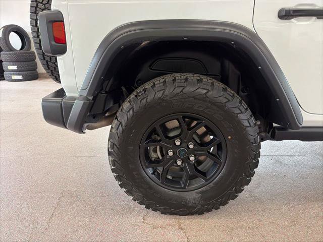 Used 2024 Jeep Wrangler Unlimited AWD/4WD image 26
