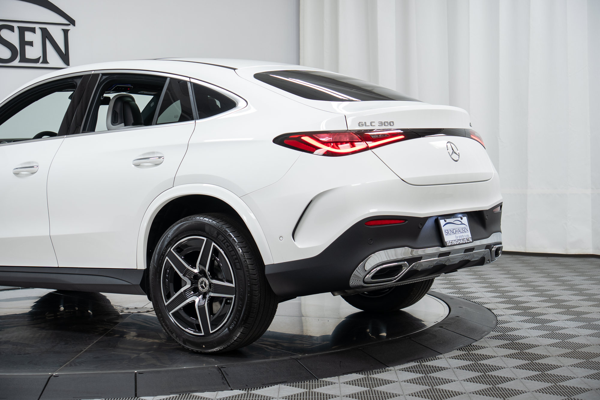 New 2027 Mercedes-Benz GLC 300 4MATIC image 29