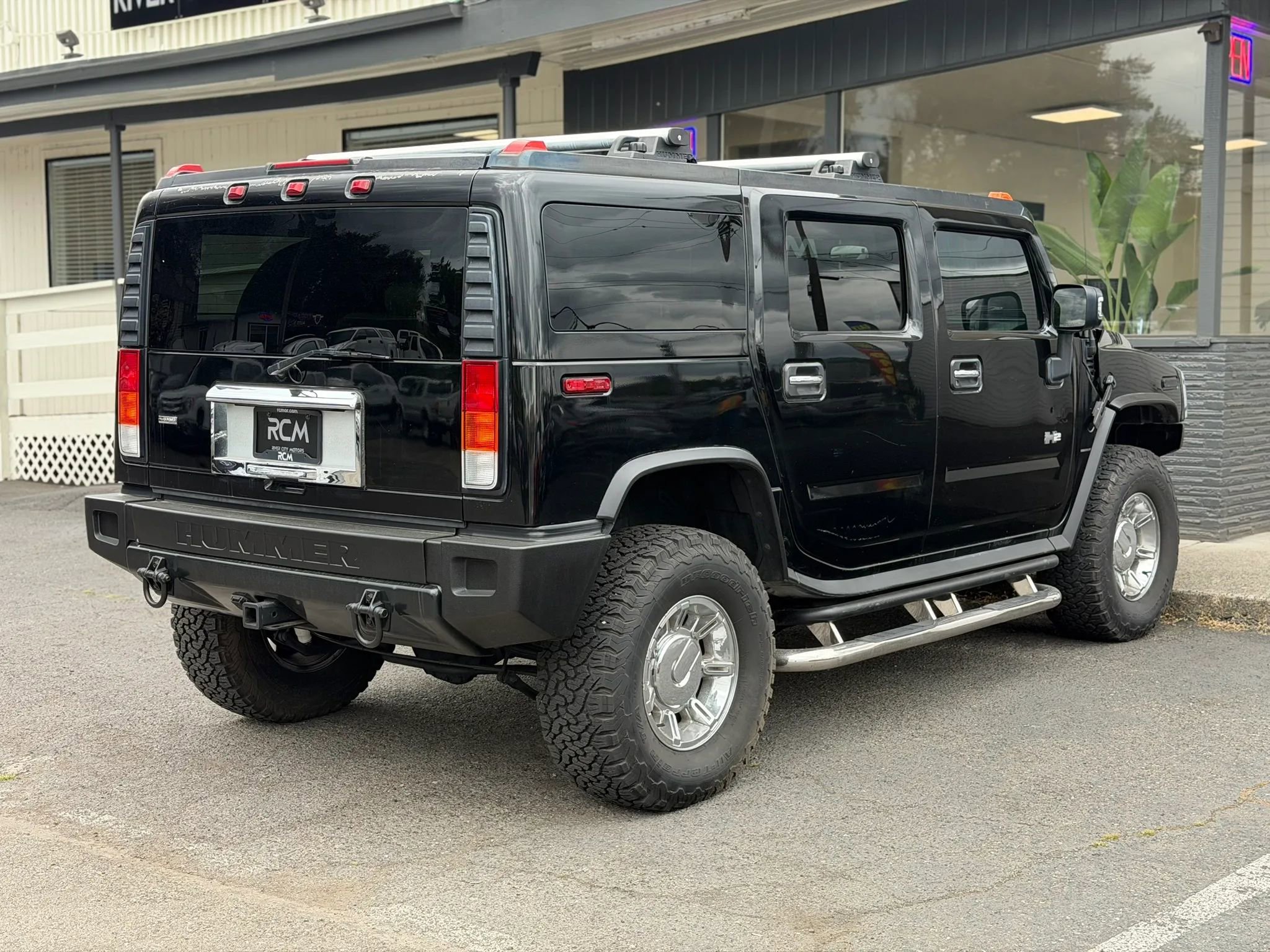 Used 2004 HUMMER H2 w/ Preferred Equipment Group AWD/4WD image 5