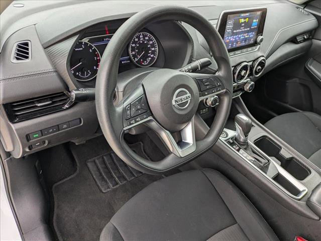 Used 2023 Nissan Sentra SV image 9