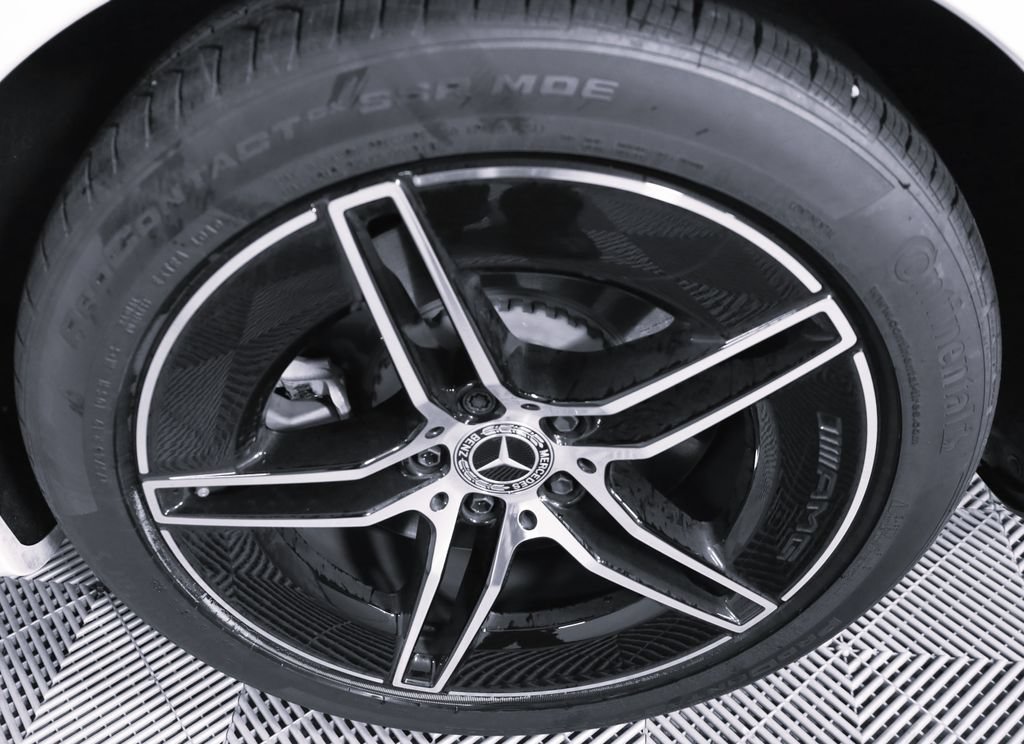 Certified 2025 Mercedes-Benz E 450 4MATIC Sedan image 7