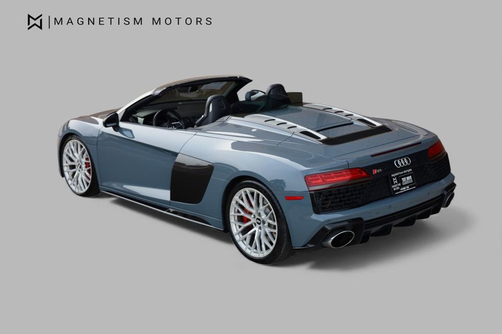 Used 2020 Audi R8 V10 w/ Carbon Exterior Package image 9