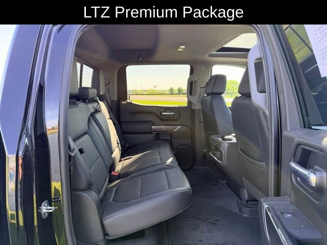 Used 2021 Chevrolet Silverado 1500 LTZ w/ LTZ Premium Package AWD/4WD image 9