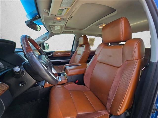 Used 2017 Toyota Tundra Platinum AWD/4WD image 16