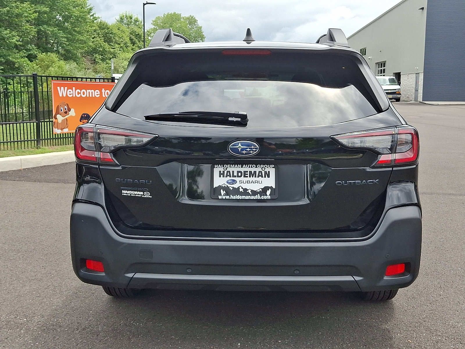 Certified 2023 Subaru Outback Onyx Edition AWD/4WD image 6
