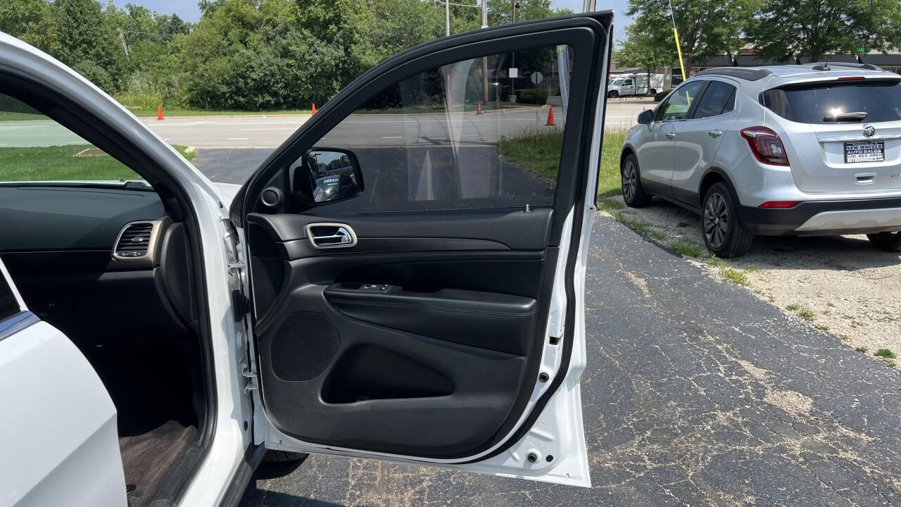 Used 2016 Jeep Grand Cherokee Laredo RWD image 32