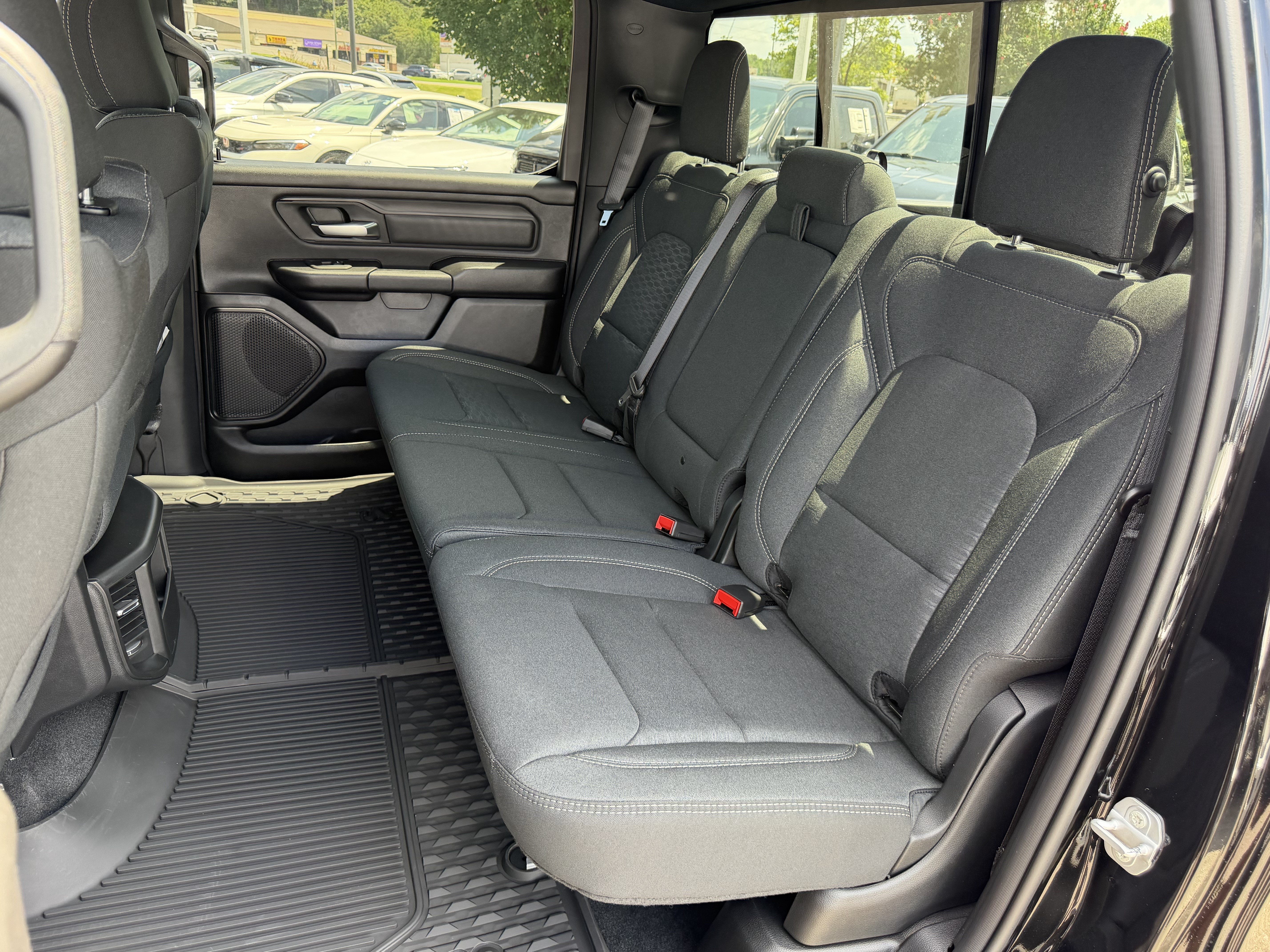 New 2026 RAM 1500 Warlock AWD/4WD image 32