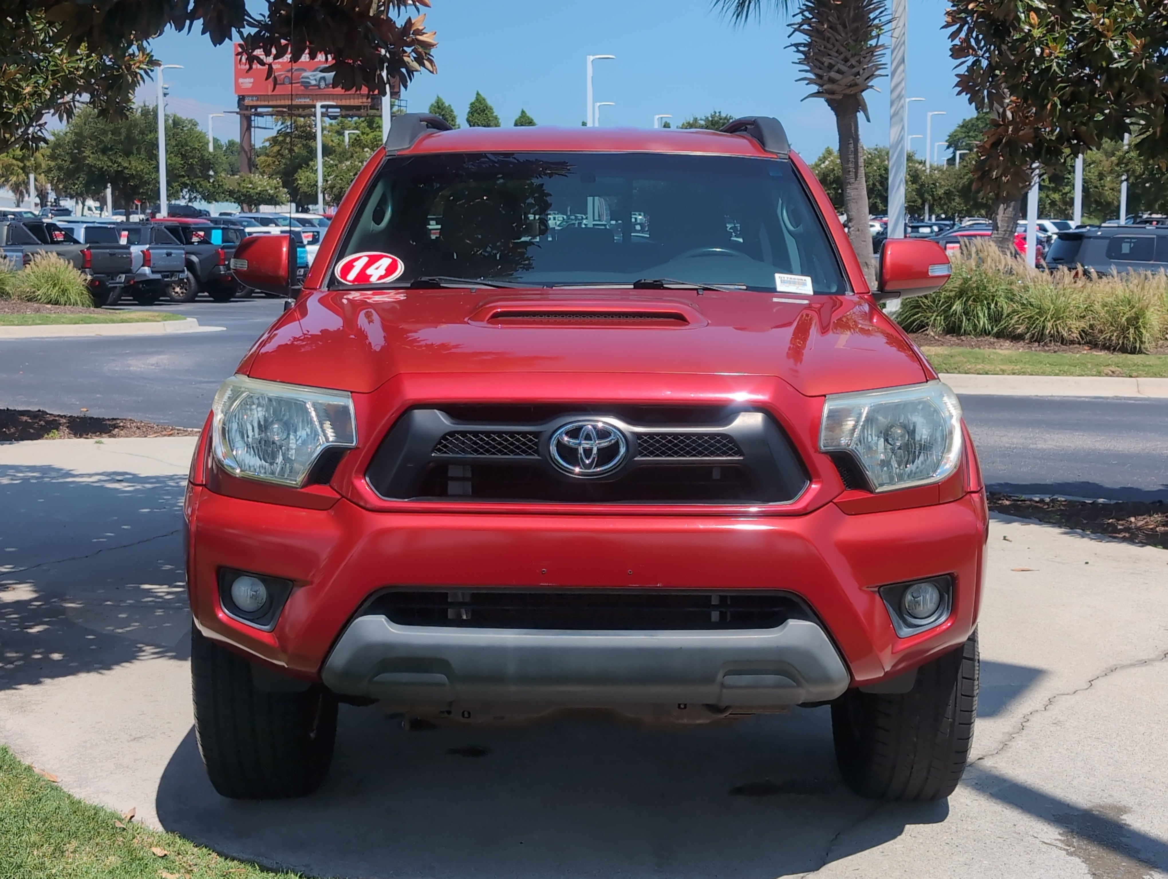 Used 2014 Toyota Tacoma 4x4 Double Cab image 3