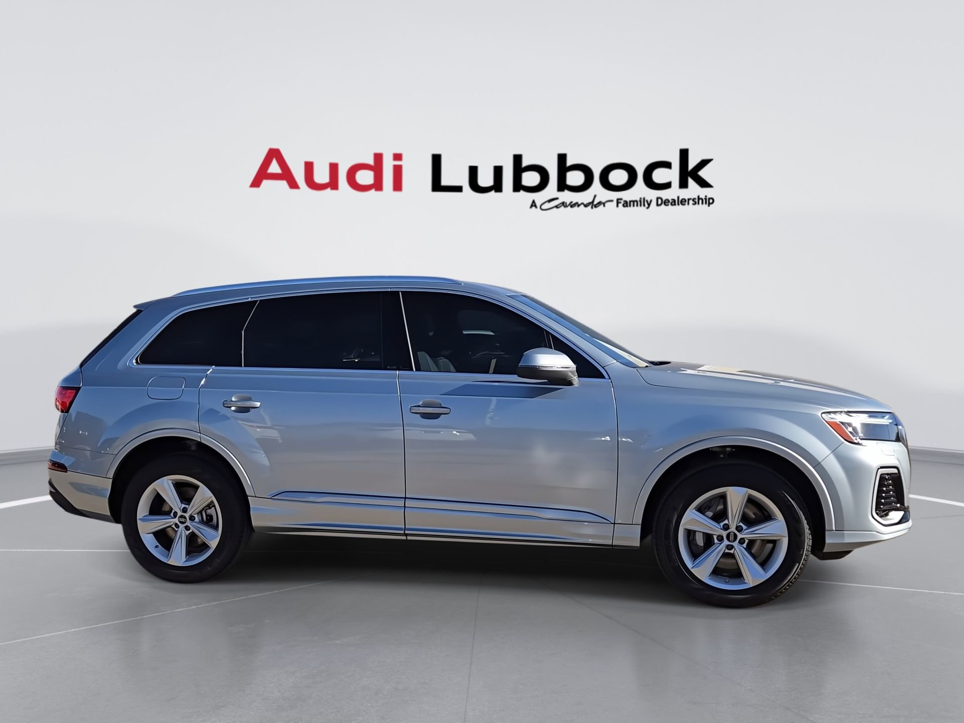 New 2026 Audi Q7 2.0T Premium image 2