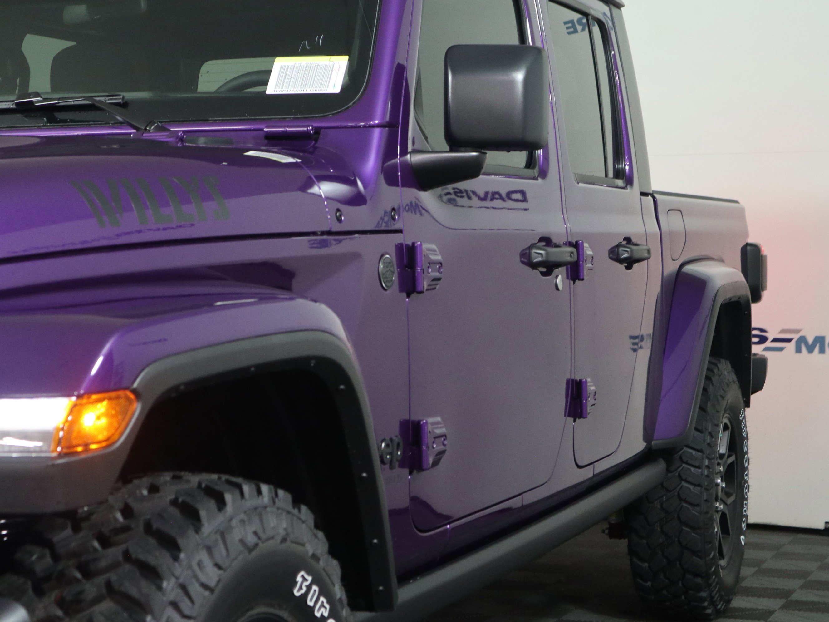 New 2026 Jeep Gladiator Sport AWD/4WD image 11