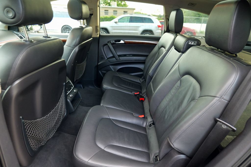 Used 2015 Audi Q7 3.0T Premium Plus AWD/4WD image 28