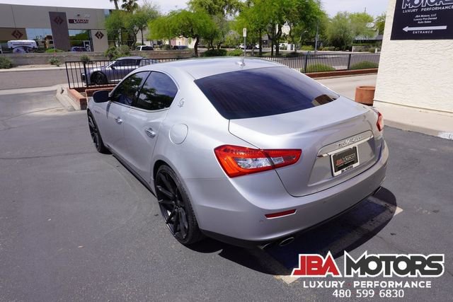 Used 2015 Maserati Ghibli RWD image 37