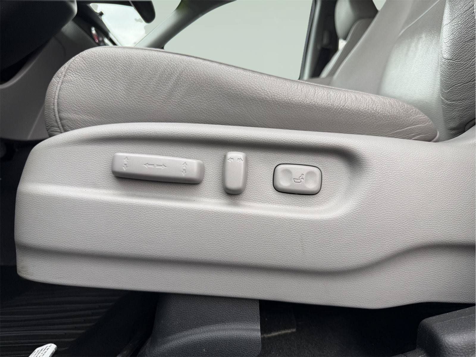 Used 2022 Honda Pilot Special Edition image 8