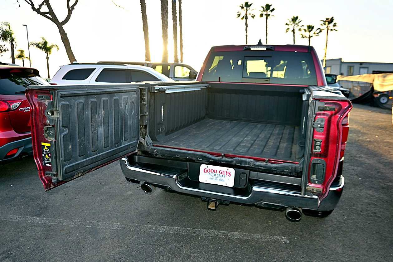 Used 2022 RAM 1500 Limited image 32