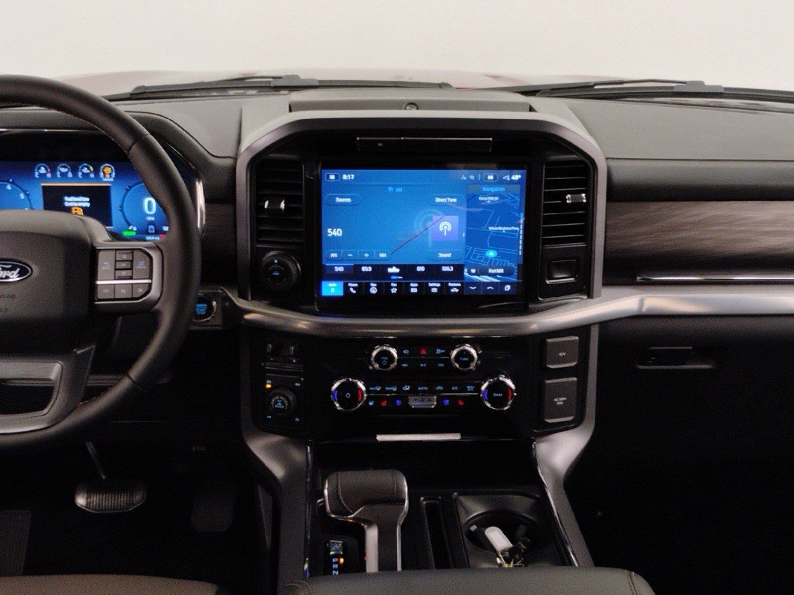 New 2025 Ford F150 Lariat w/ Equipment Group 501A Mid image 24