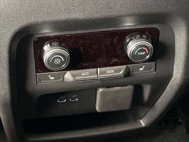 New 2026 GMC Acadia AT4 w/ Luxury Package AWD/4WD image 25