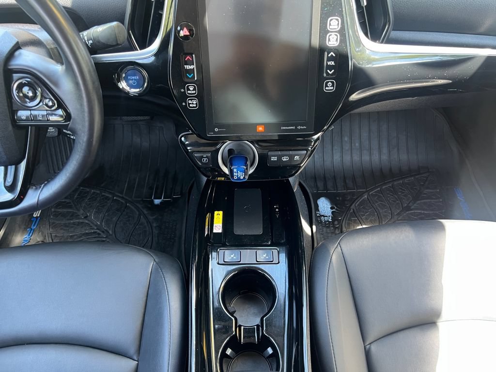 Used 2020 Toyota Prius Prime Limited FWD image 15