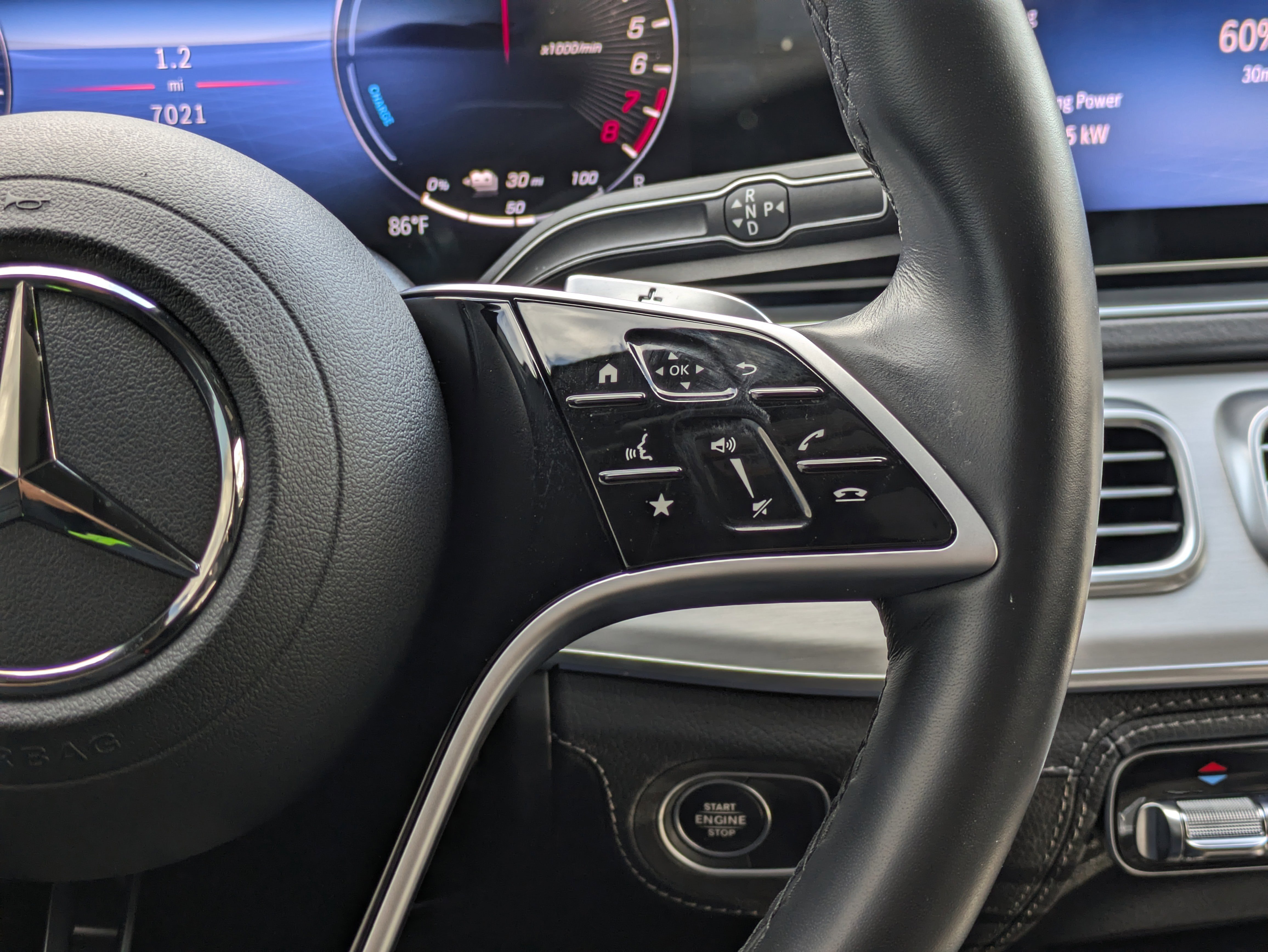 Used 2025 Mercedes-Benz GLE 450e 4MATIC image 28