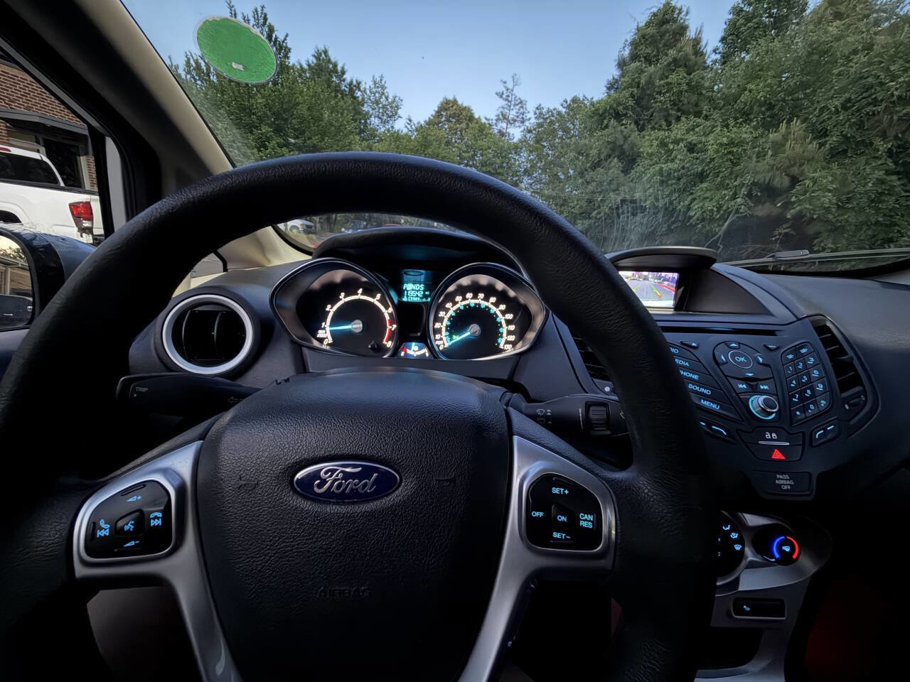 Used 2018 Ford Fiesta SE FWD image 12