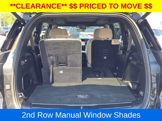 Used 2023 Jeep Grand Cherokee L Limited w/ Luxury Tech Group II RWD image 31