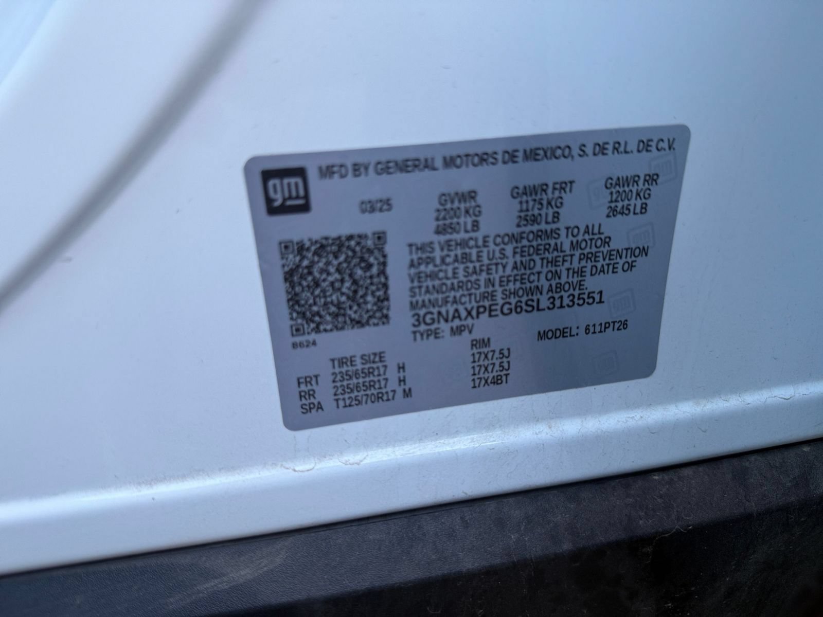 Used 2025 Chevrolet Equinox LT AWD/4WD image 27