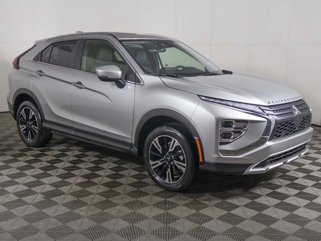 New 2026 Mitsubishi Eclipse Cross SE AWD/4WD image 2