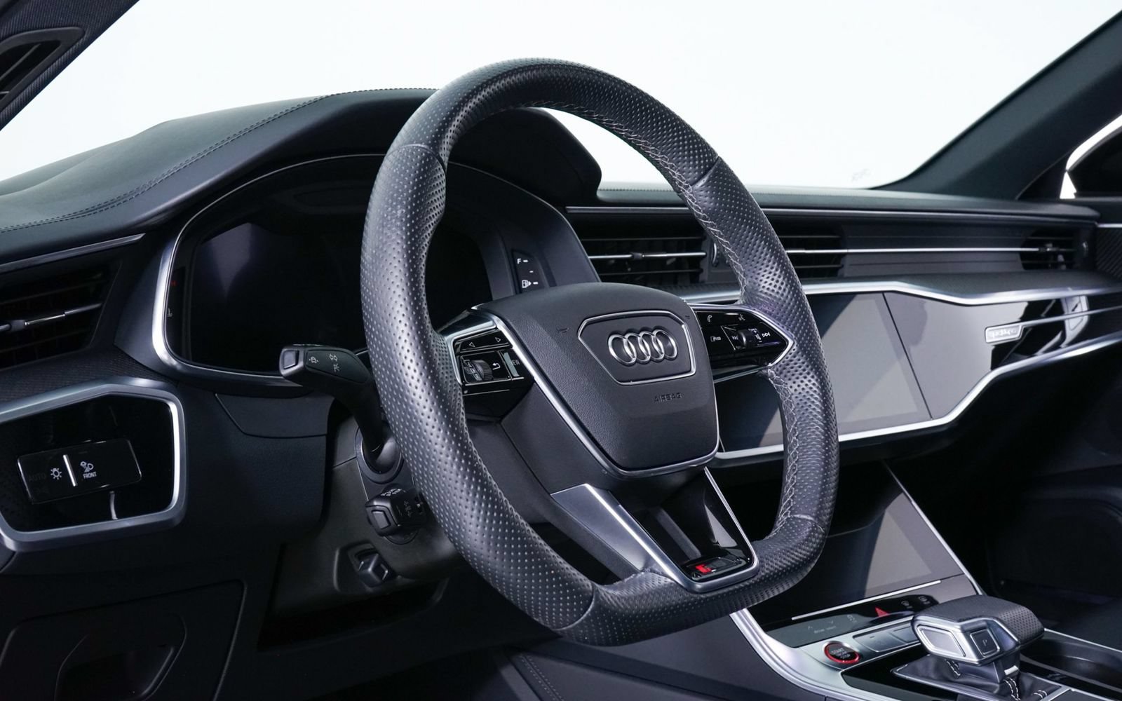 Used 2024 Audi RS 6 performance AWD/4WD image 4