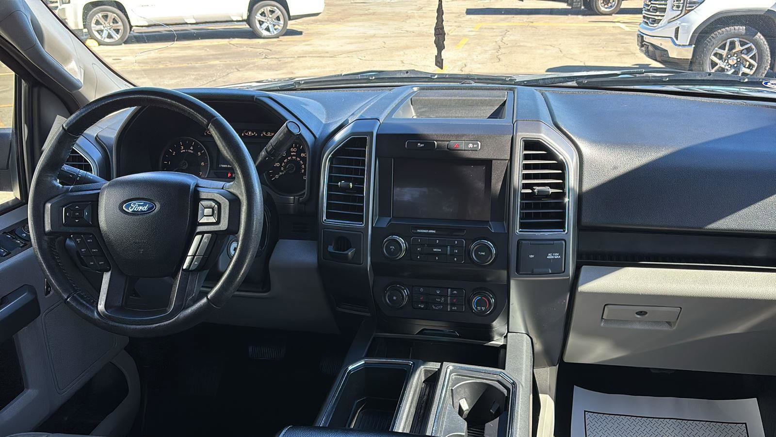 Used 2020 Ford F150 XLT w/ Equipment Group 302A Luxury image 23