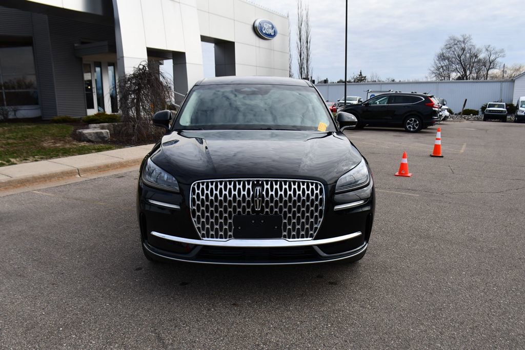 Used 2024 Lincoln Corsair Premiere image 10