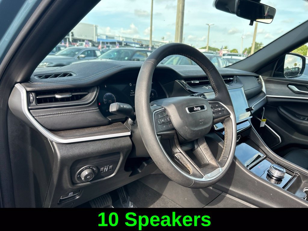 Used 2026 Jeep Grand Cherokee L Limited w/ Limited Altitude Package RWD image 12