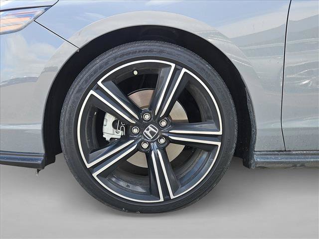 Used 2024 Honda Accord Sport image 14