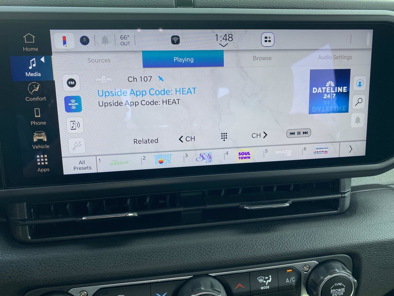 Certified 2025 Jeep Wrangler Sport image 24