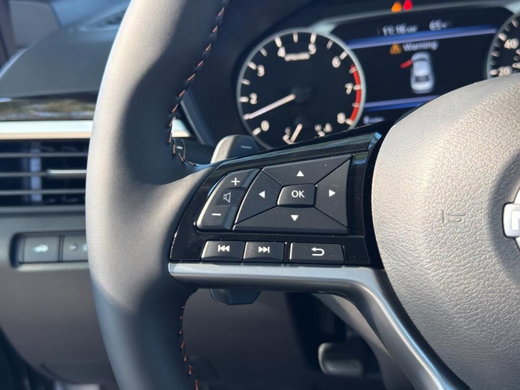 New 2025 Nissan Altima 2.5 SR image 19