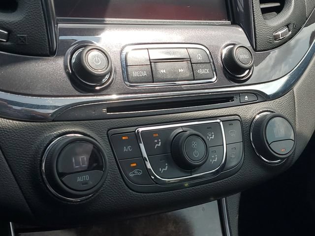 Certified 2014 Chevrolet Impala LT FWD image 26