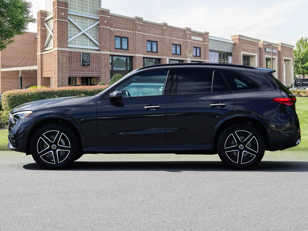 Certified 2025 Mercedes-Benz GLC 300 image 8
