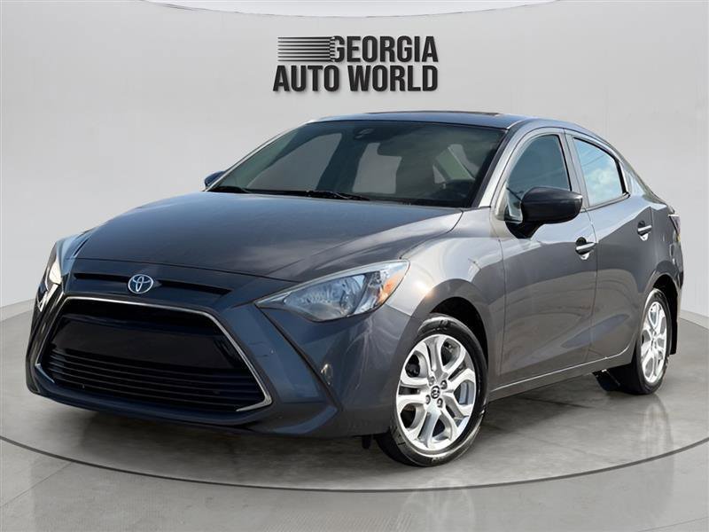 Used 2017 Toyota Yaris iA FWD image 3