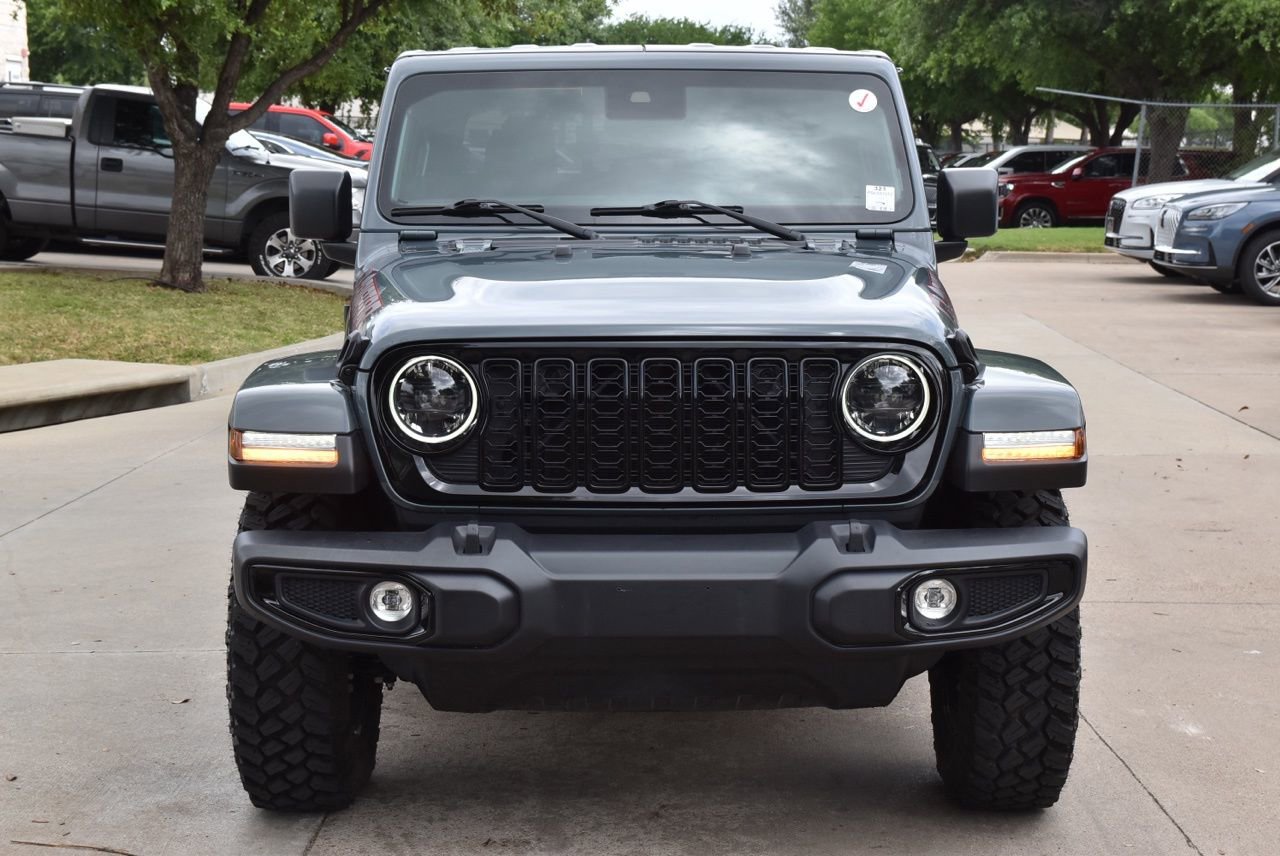 Used 2025 Jeep Gladiator Willys image 3