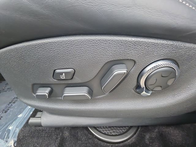 Used 2024 Genesis GV80 3.5T w/ Prestige Package image 44