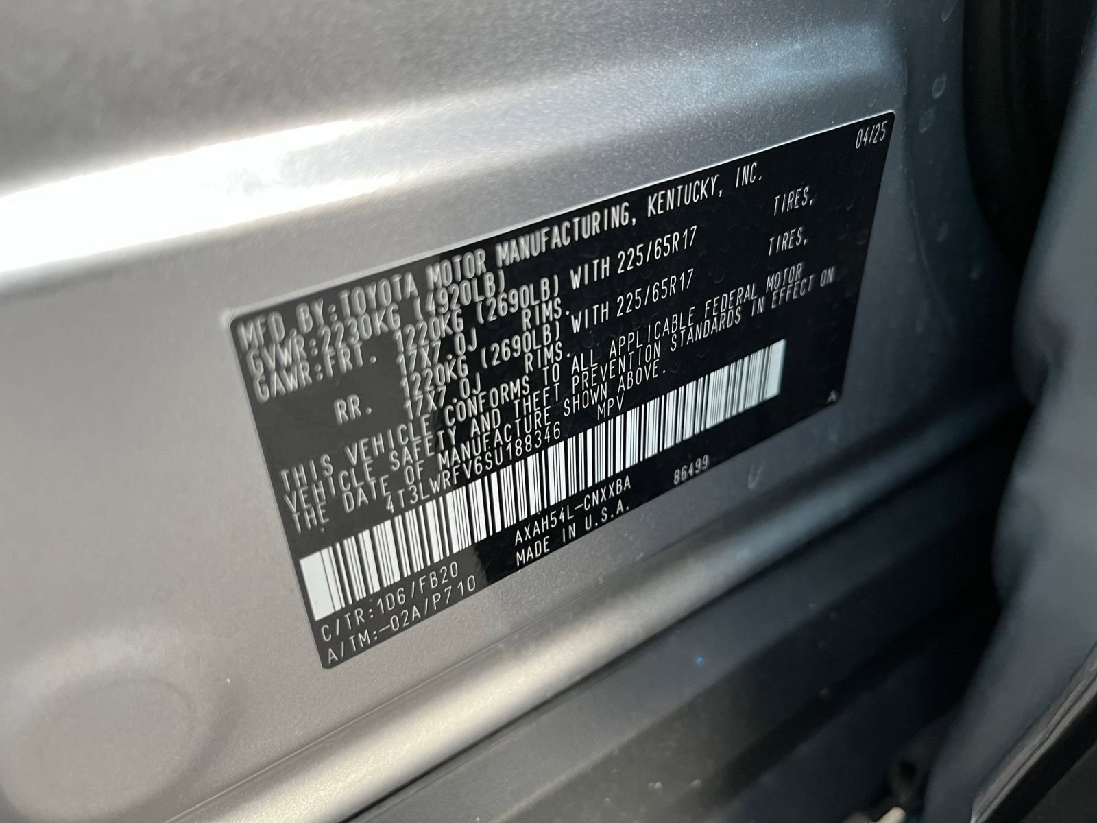 Used 2025 Toyota RAV4 LE image 28