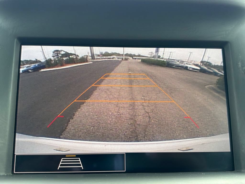 Used 2024 GMC Terrain SLE AWD/4WD image 14