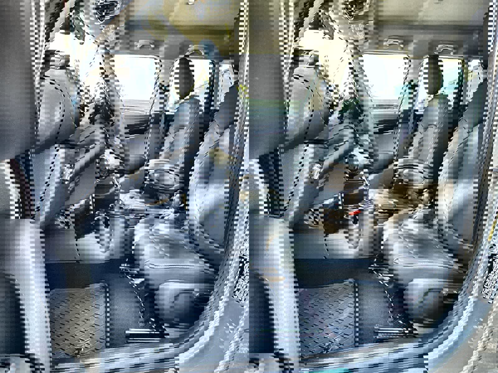 Used 2024 MINI Cooper S image 11