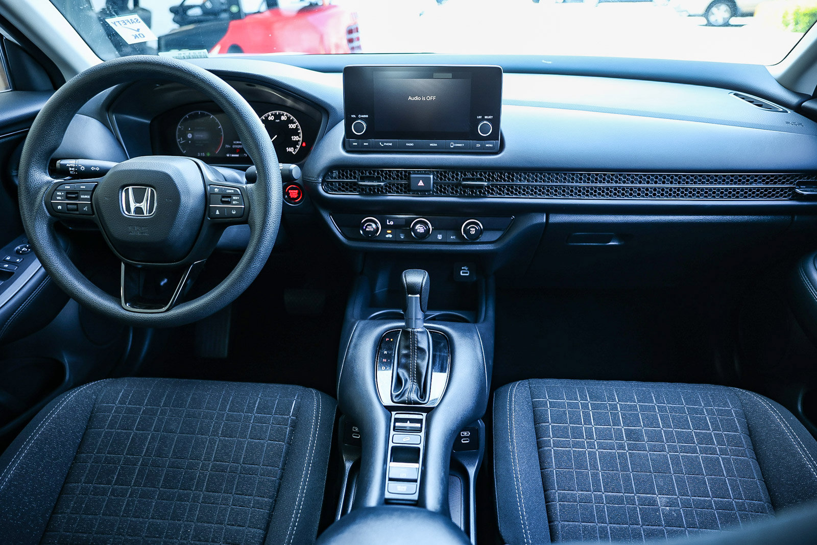 Used 2025 Honda HR-V LX image 16