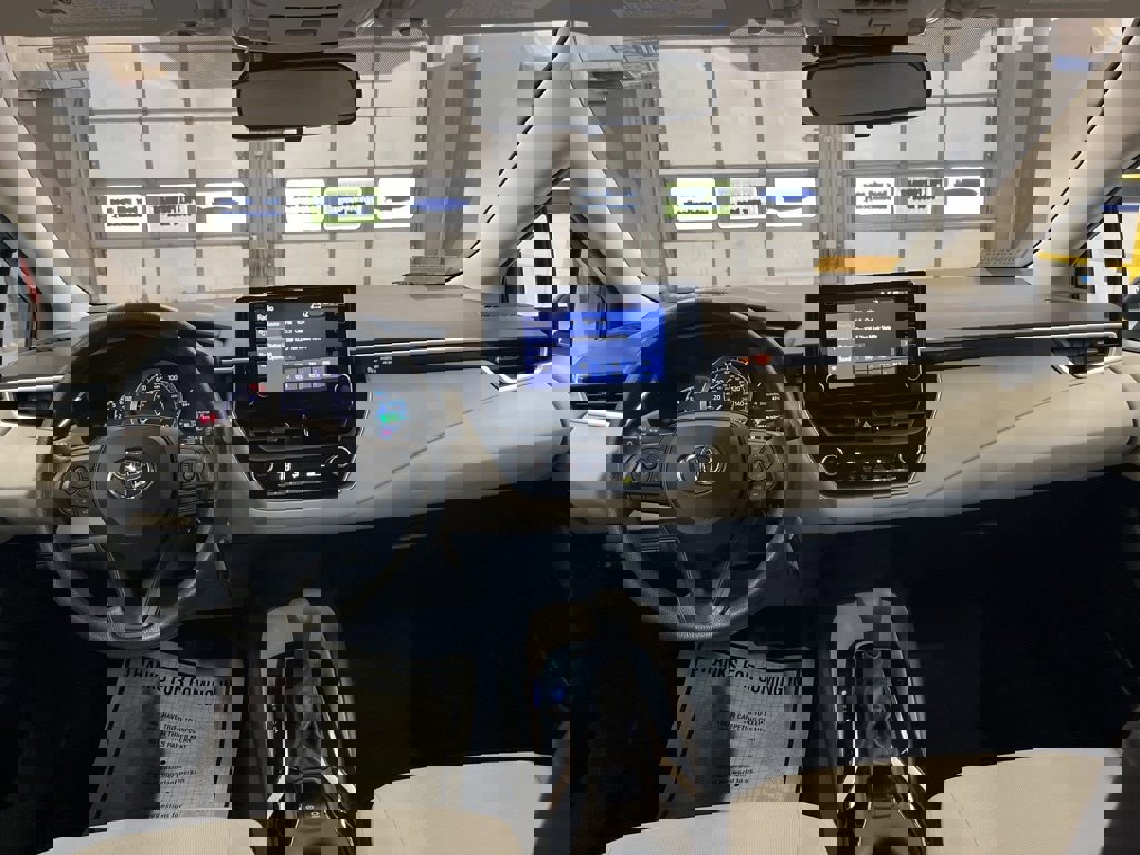 Used 2020 Toyota Corolla LE image 26