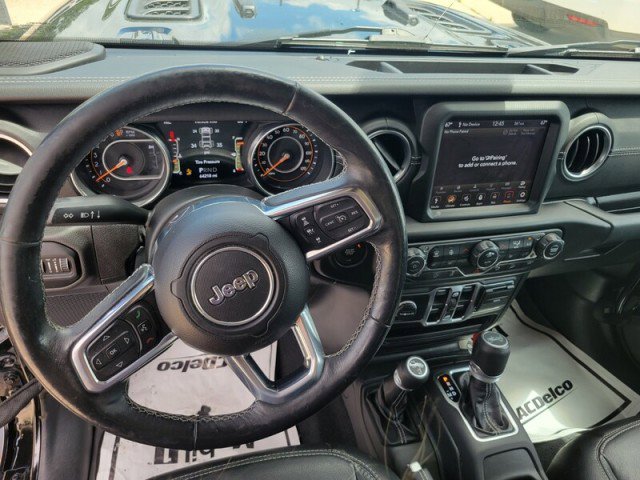Used 2019 Jeep Wrangler Unlimited Sahara w/ Quick Order Package 24M Moab AWD/4WD image 11