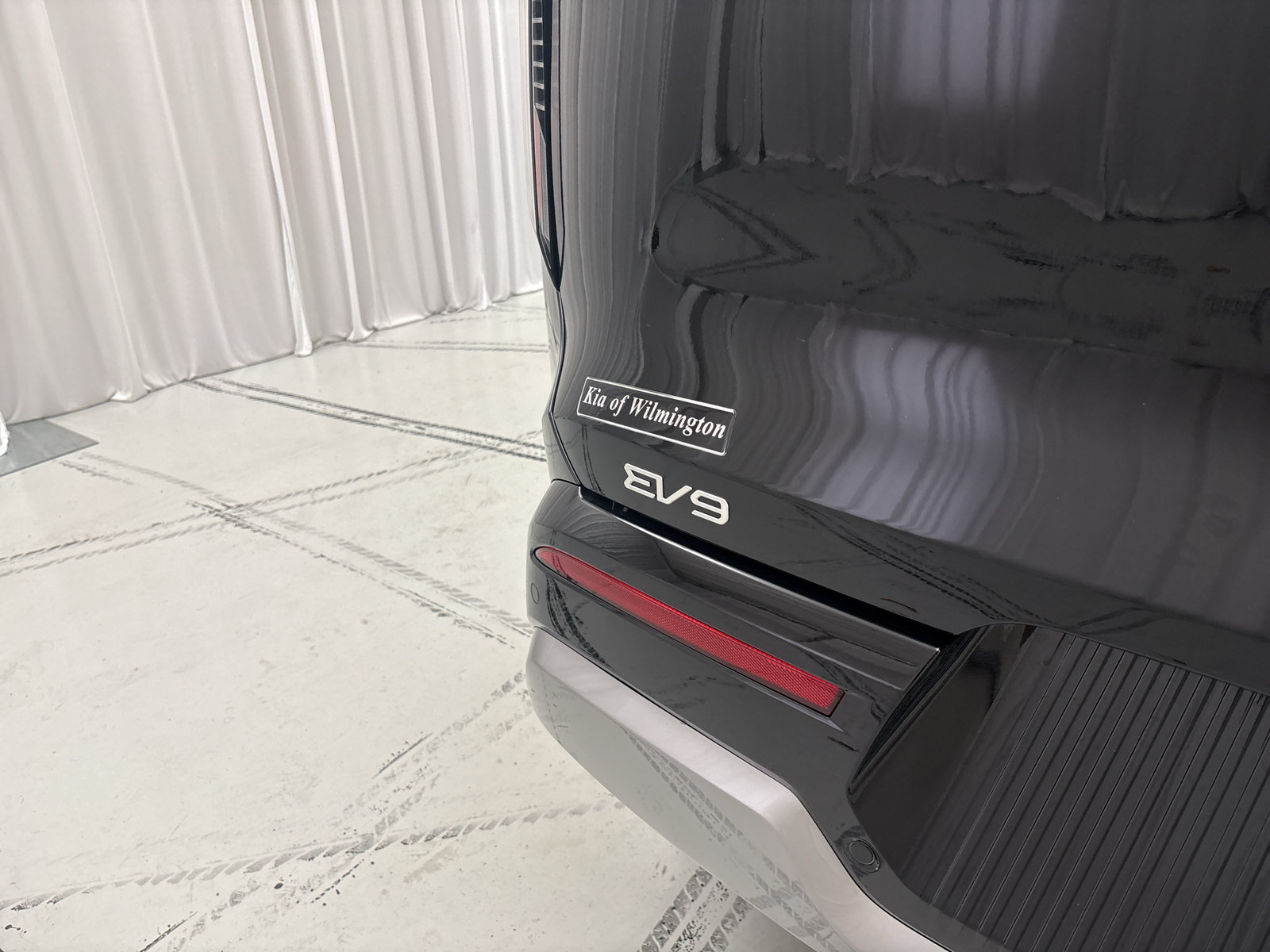 New 2027 Kia EV9 Wind AWD/4WD image 36