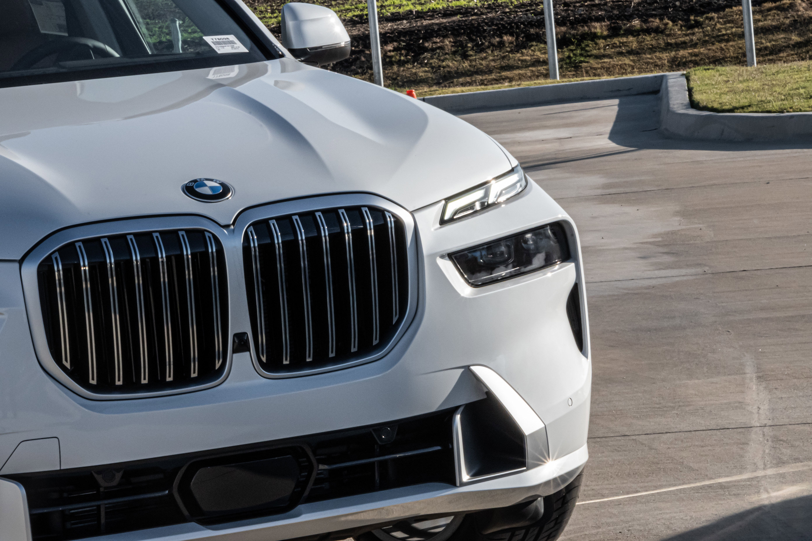 New 2026 BMW X7 xDrive40i w/ Executive Package image 7