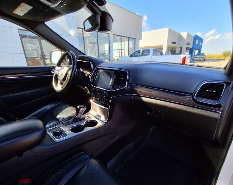 Used 2020 Jeep Grand Cherokee Overland image 13